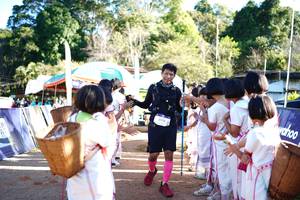 BIB: 2798
                            <button type="button" onclick="openModal(19047635)" class="btn btn-primary btn-sm float-right btn-popup" data-toggle="modal" data-target=".modal-high-quality">
                        <i class="fas fa-shopping-cart"></i> Add to Cart
                    </button>
                                            <button type="button" onclick="isThisMe(19047635, true)" class="btn btn-success btn-sm float-right btn-popup btn-isme hidden" data-toggle="tooltip" data-placement="bottom" title="นี่คือรูปของคุณใช่ไหม คลิกที่นี่เพื่อเอาเข้าอัลบั้ม">
                        <i class="fas fa-plus"></i> Add to album
                    </button>
                    <button type="button" onclick="isThisMe(19047635, false)" class="btn btn-warning btn-sm float-right btn-popup btn-isnotme hidden">
                        <i class="fas fa-ban"></i> Remove from album
                    </button>